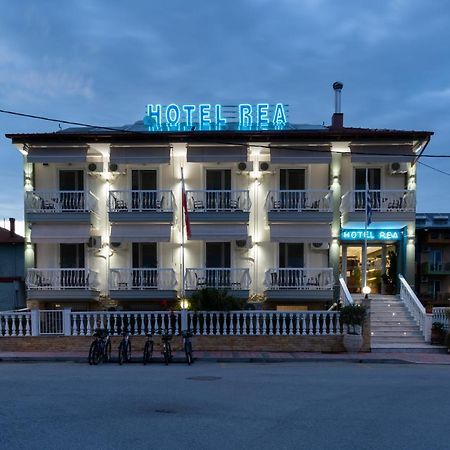 Rea Hotel Paralía Buitenkant foto