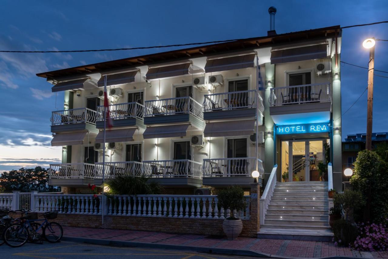 Rea Hotel Paralía Buitenkant foto